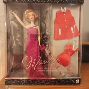 Marilyn Monroe ..How to Marry a Millionaire Collectors  Edition